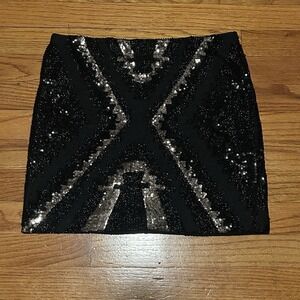 Fate Sequin Beaded Fully Lined Black and Gold Mini Skirt Size M Medium
